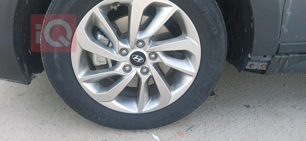 هيونداي توسان